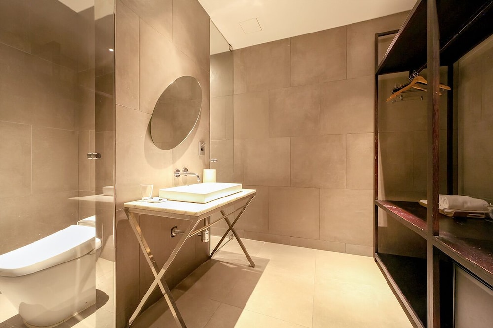 Js Boutique Hotel 75/76
