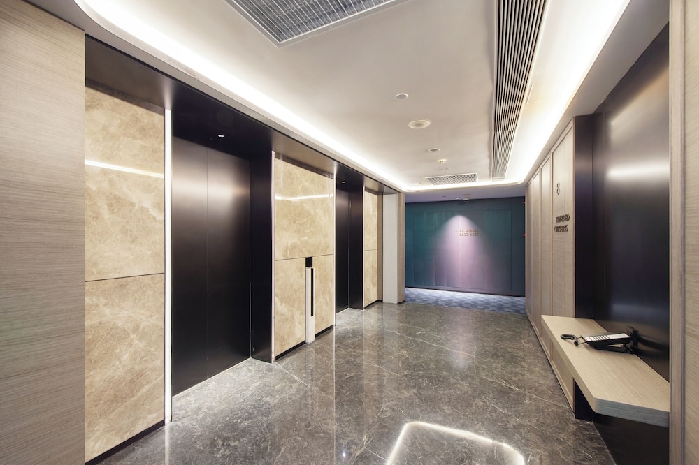 Novotel Shanghai Lingang 52/77