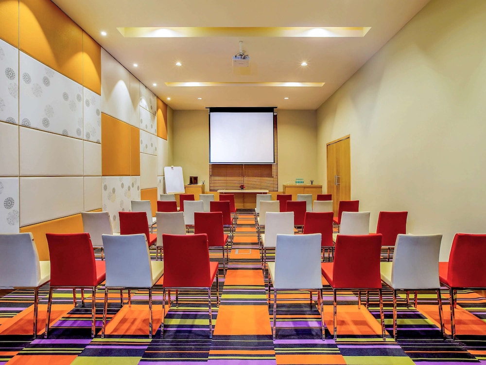 ibis Gurgaon Golf Course Road 60/72