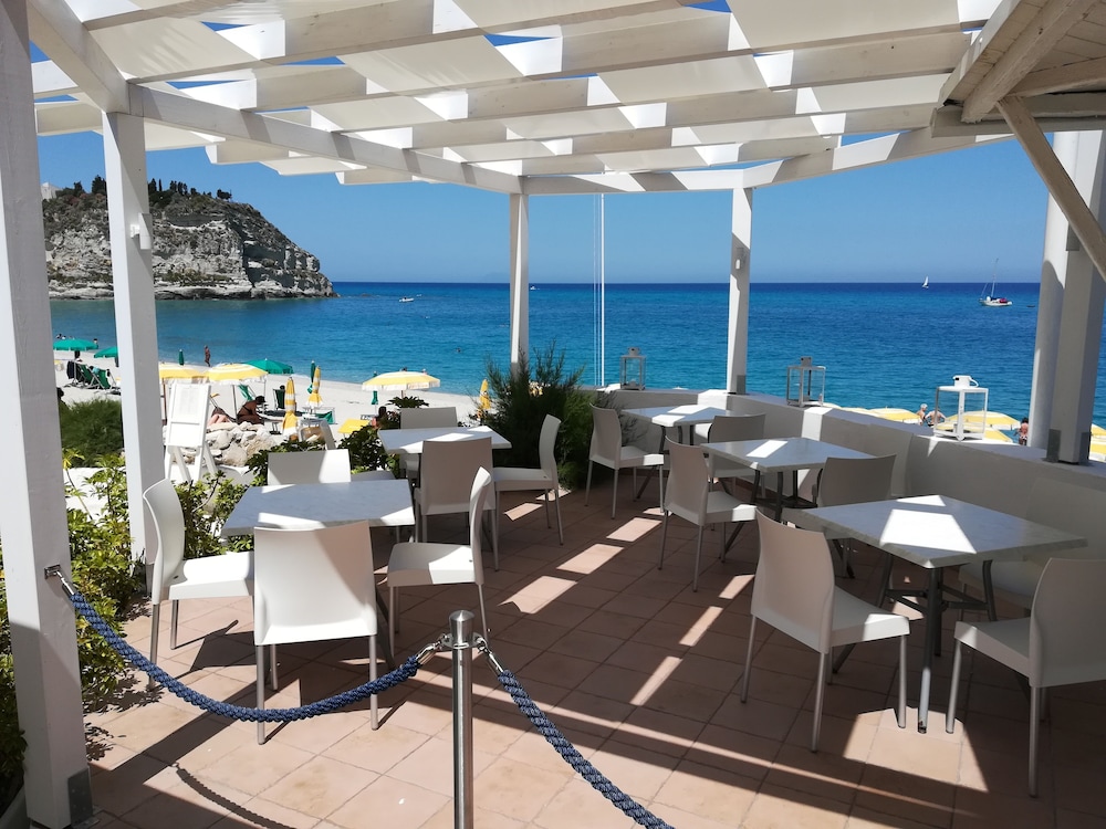 Le Roccette Mare Beach Hotel & Restaurant 20/35