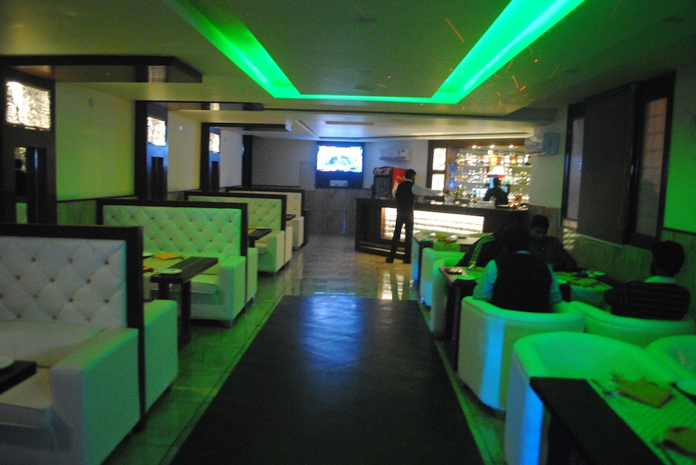 Hotel Mansarover Paradise 15/22