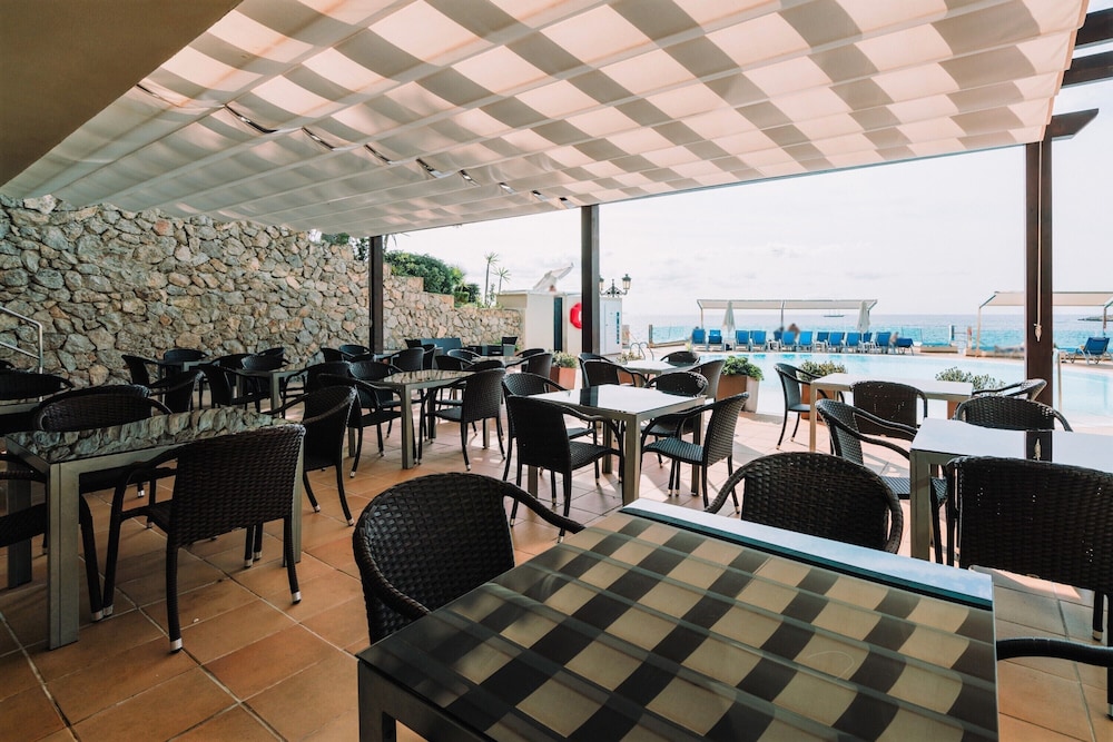 Europe Playa Marina 37/50