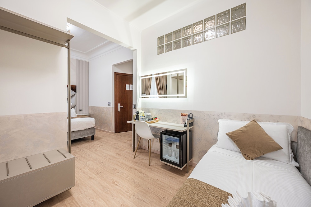 Cola Di Rienzo Suite 28/50