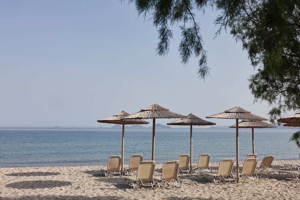 Atlantica Thalassa Hotel 40/44