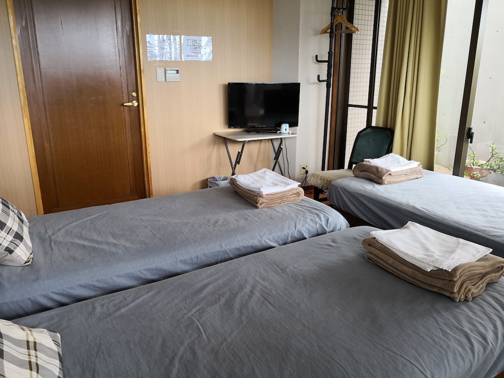 Atami Onsen Guest House Megumi - Hostel 18/50
