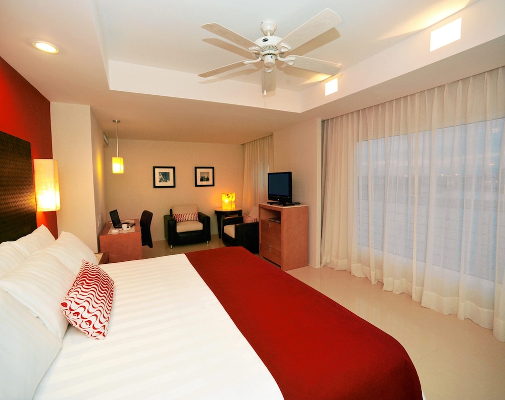 Emporio Veracruz Hotel 12/50