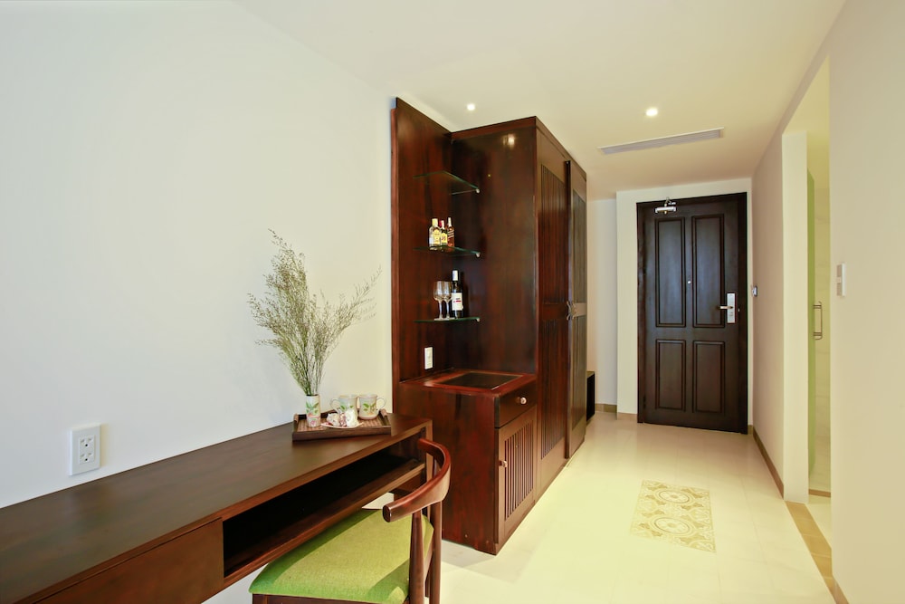 Lasenta Boutique Hotel Hoian 8/75