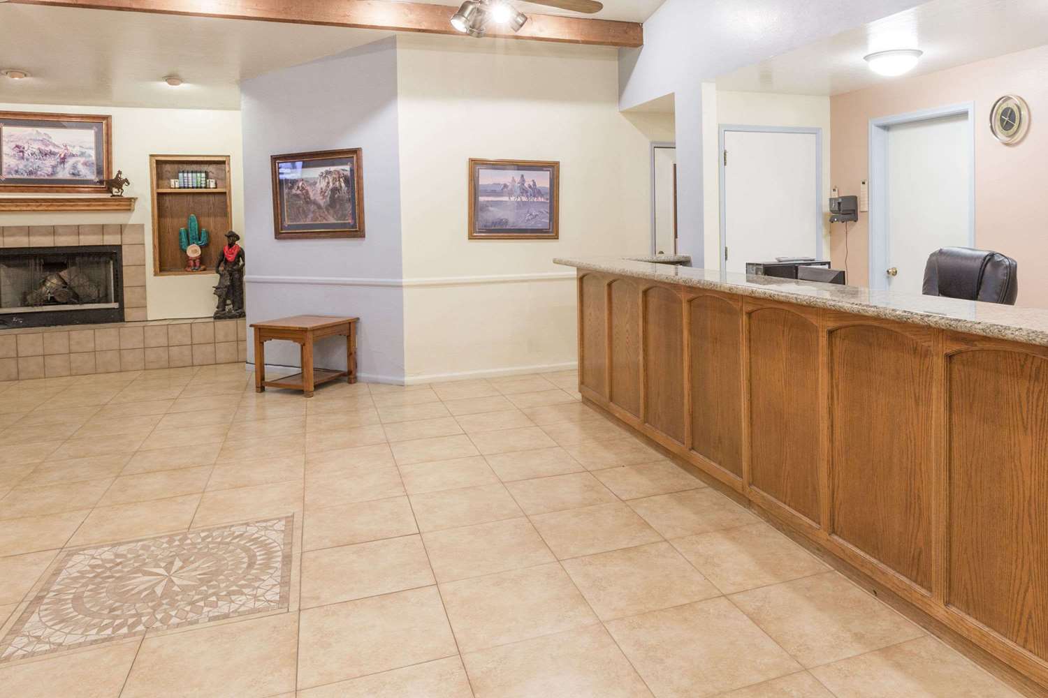 Days Inn by Wyndham Willcox, AZ 7/47