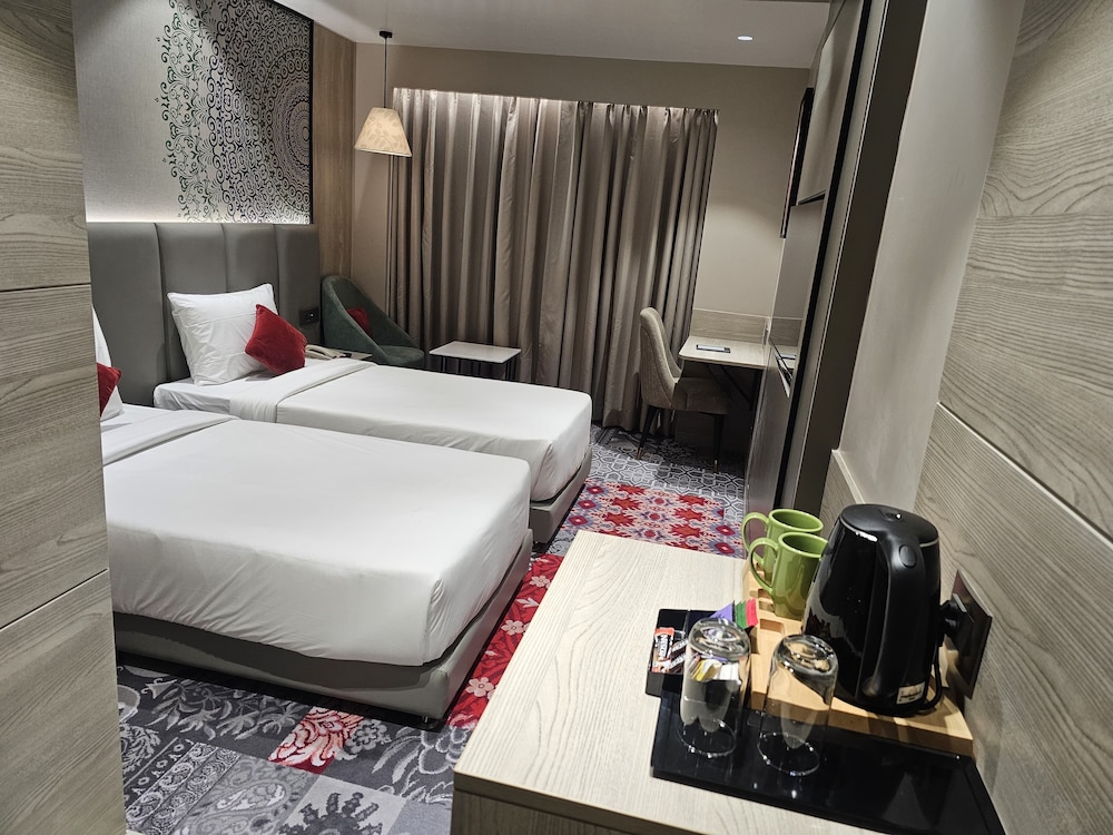 Crystal Inn Hotel 20/50