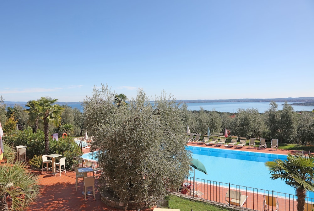 Residence San Rocco in SOIANO DEL LAGO