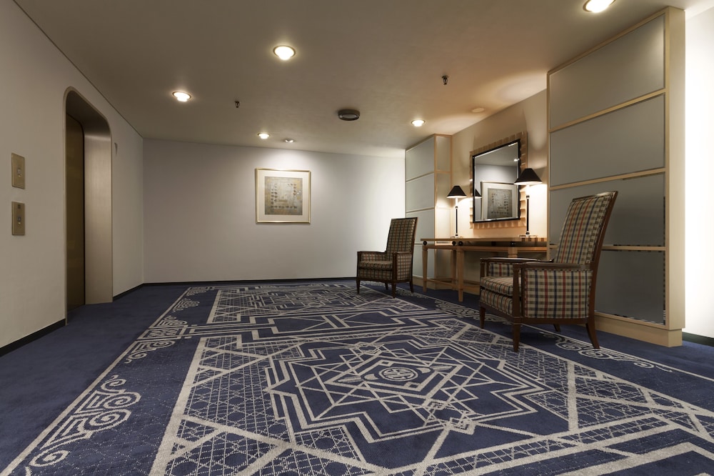 Sapporo Grand Hotel 46/50