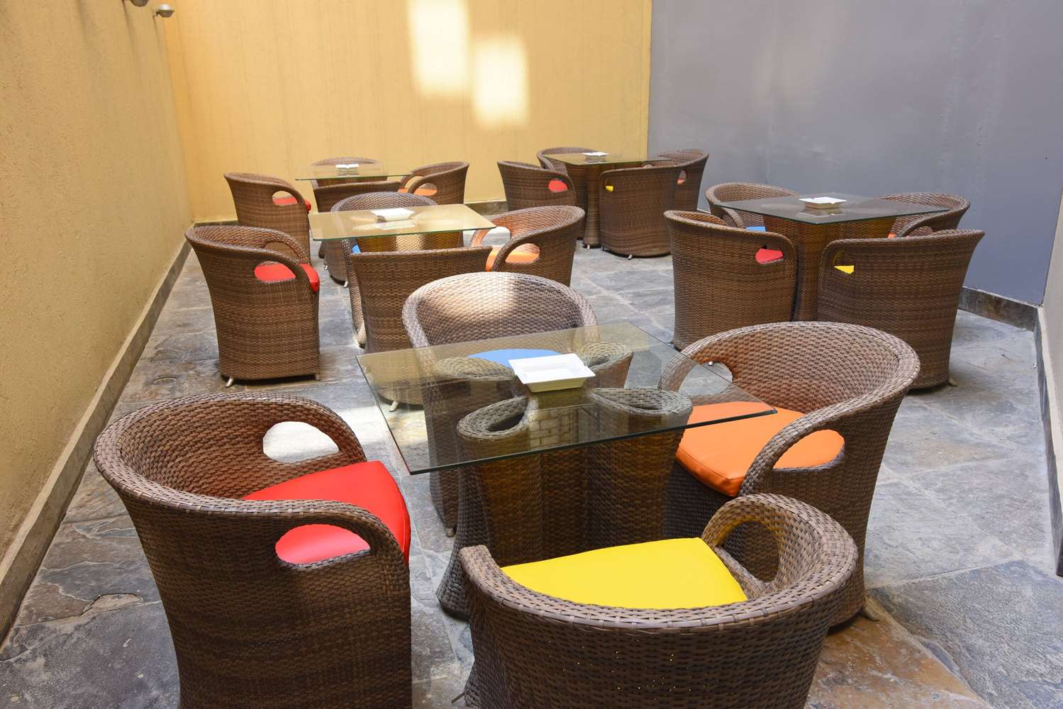 Ramada By Wyndham Downtown Beirut 53/56
