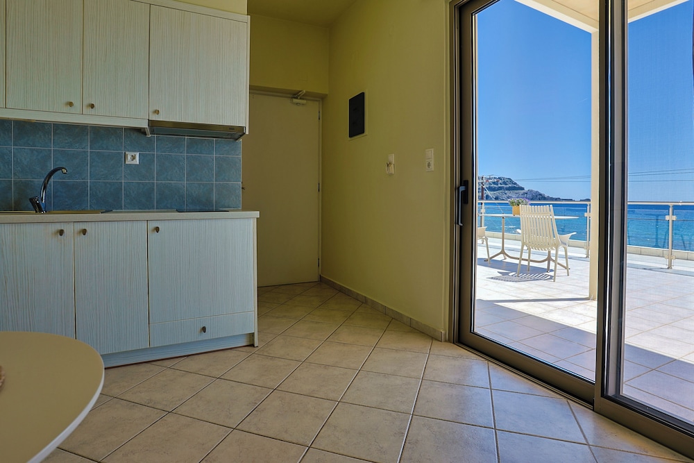 Skinos Apartments And Studios 20/40