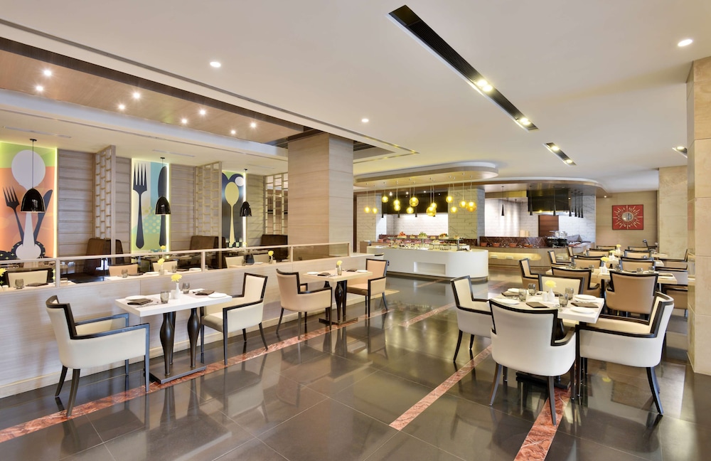 Radisson Gurugram Udyog Vihar 35/48