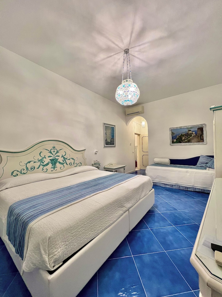 Villa Delle Palme Hotel 19/50