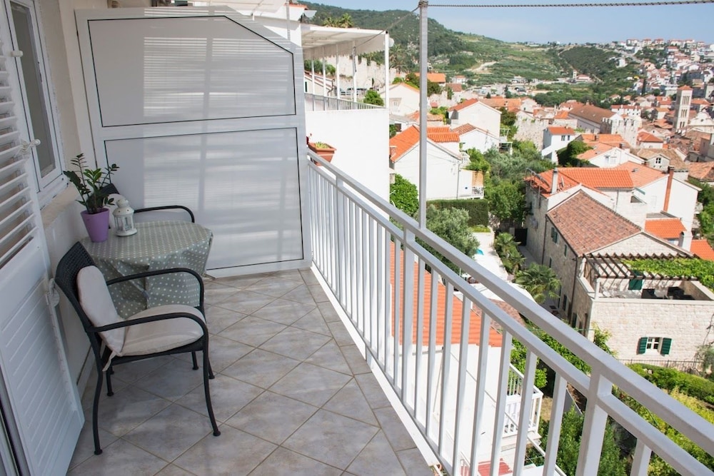 Bocin Rosso Apartments 1/50