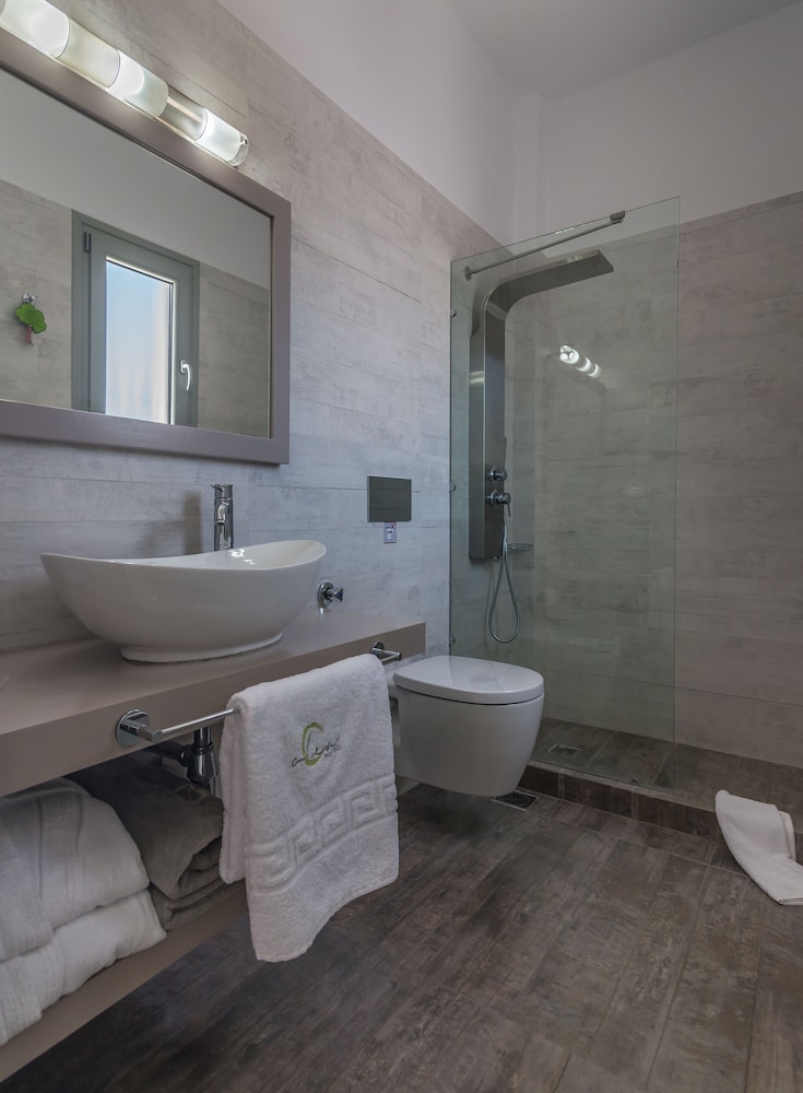 Olea Bay Hotel 66/66