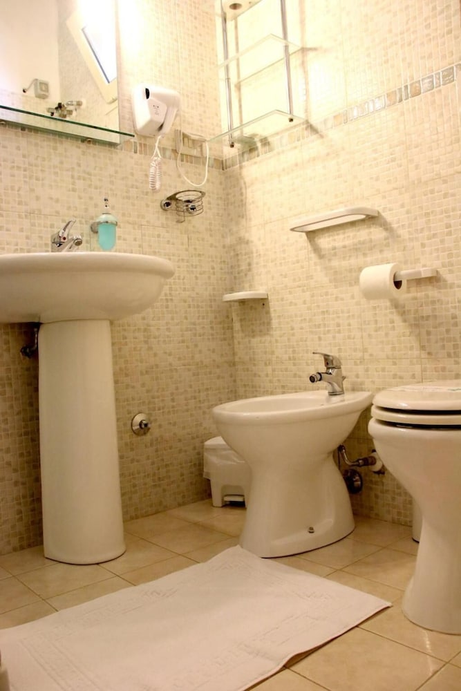 Bed And Breakfast L'aranceto 26/28