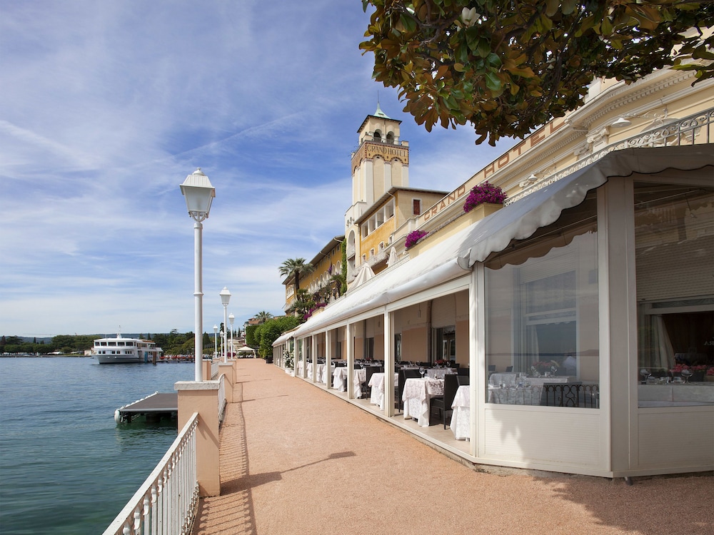 Grand Hotel Gardone 35/41