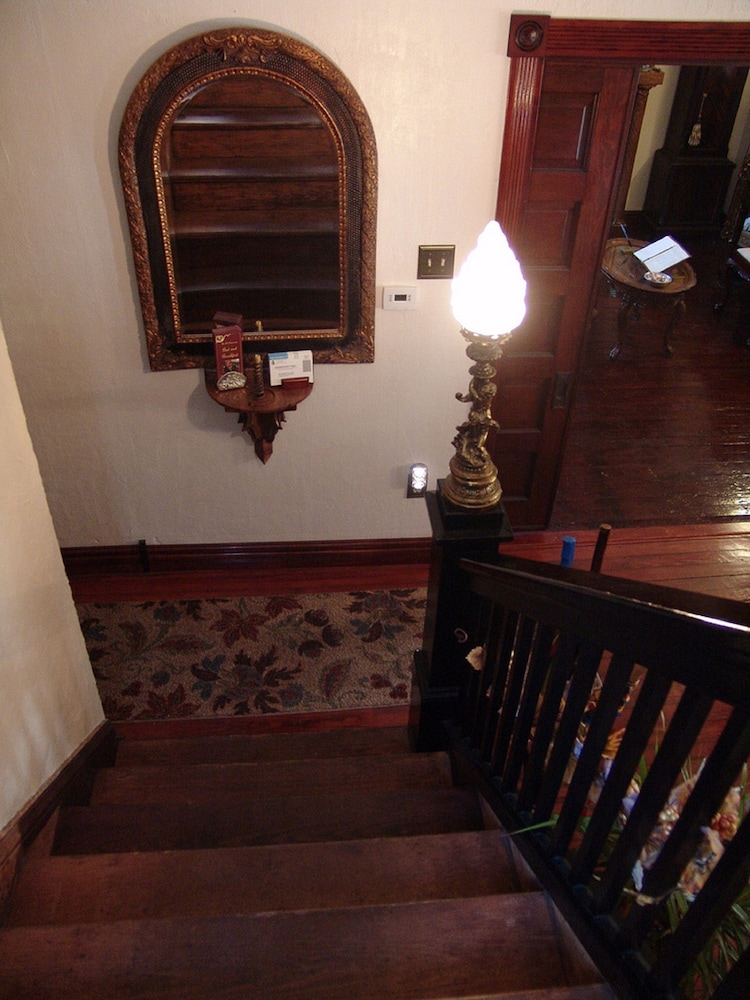 The Old Parsonage Bed and Breakfast 31/64