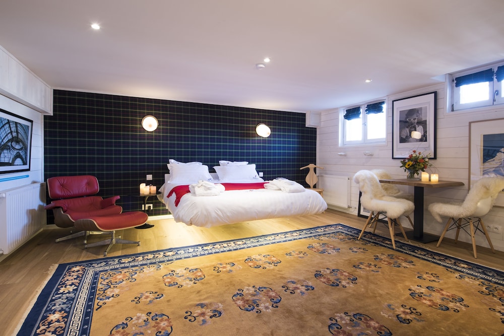 Snow Lodge Boutique Hotel 7/70