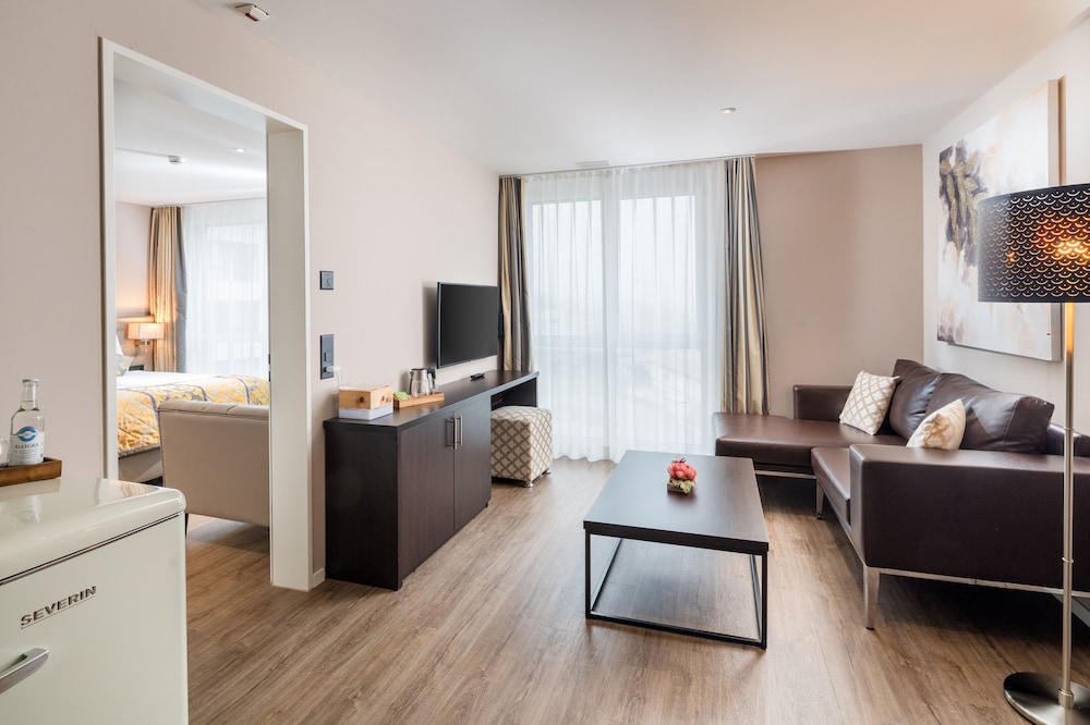 Hotel Swiss Star 38/59