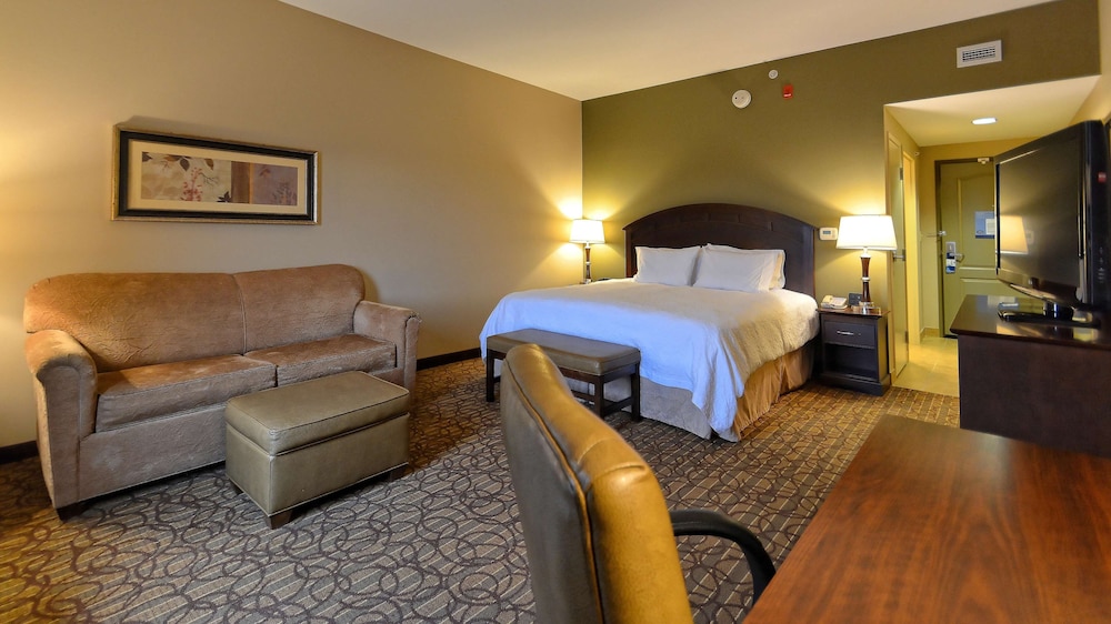 Hampton Inn Geneseo 31/54