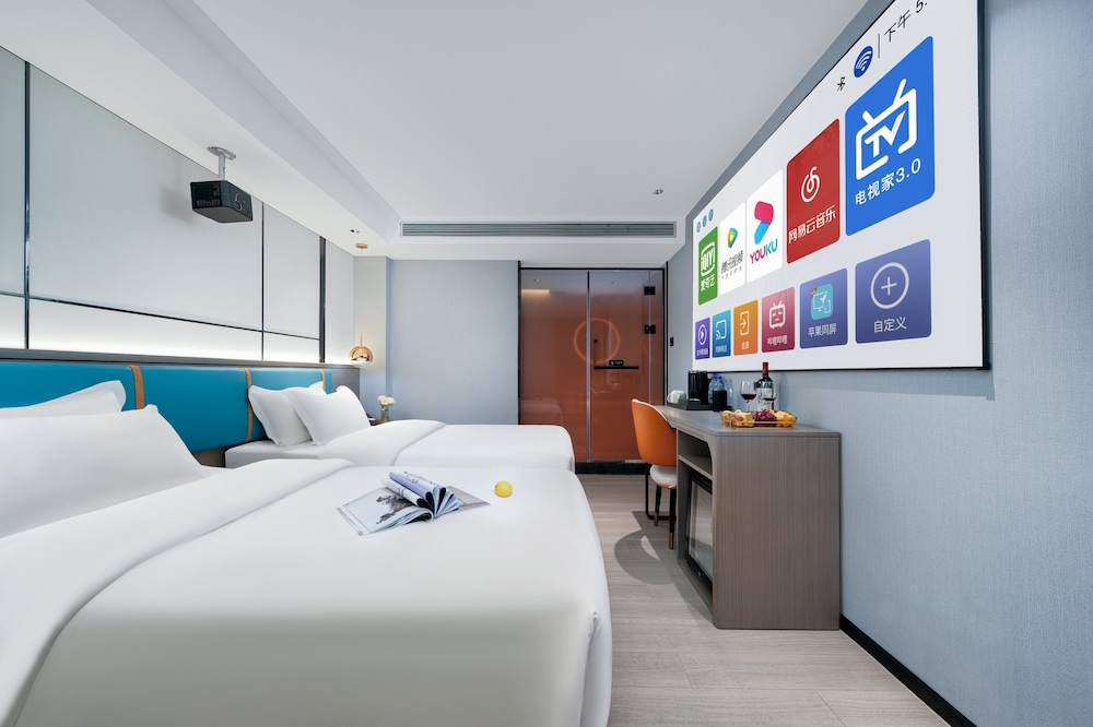 PIN Hotel Guangzhou Beijing Road Pedestrian Street Gongyuanqian Metro Station Branch 11/33