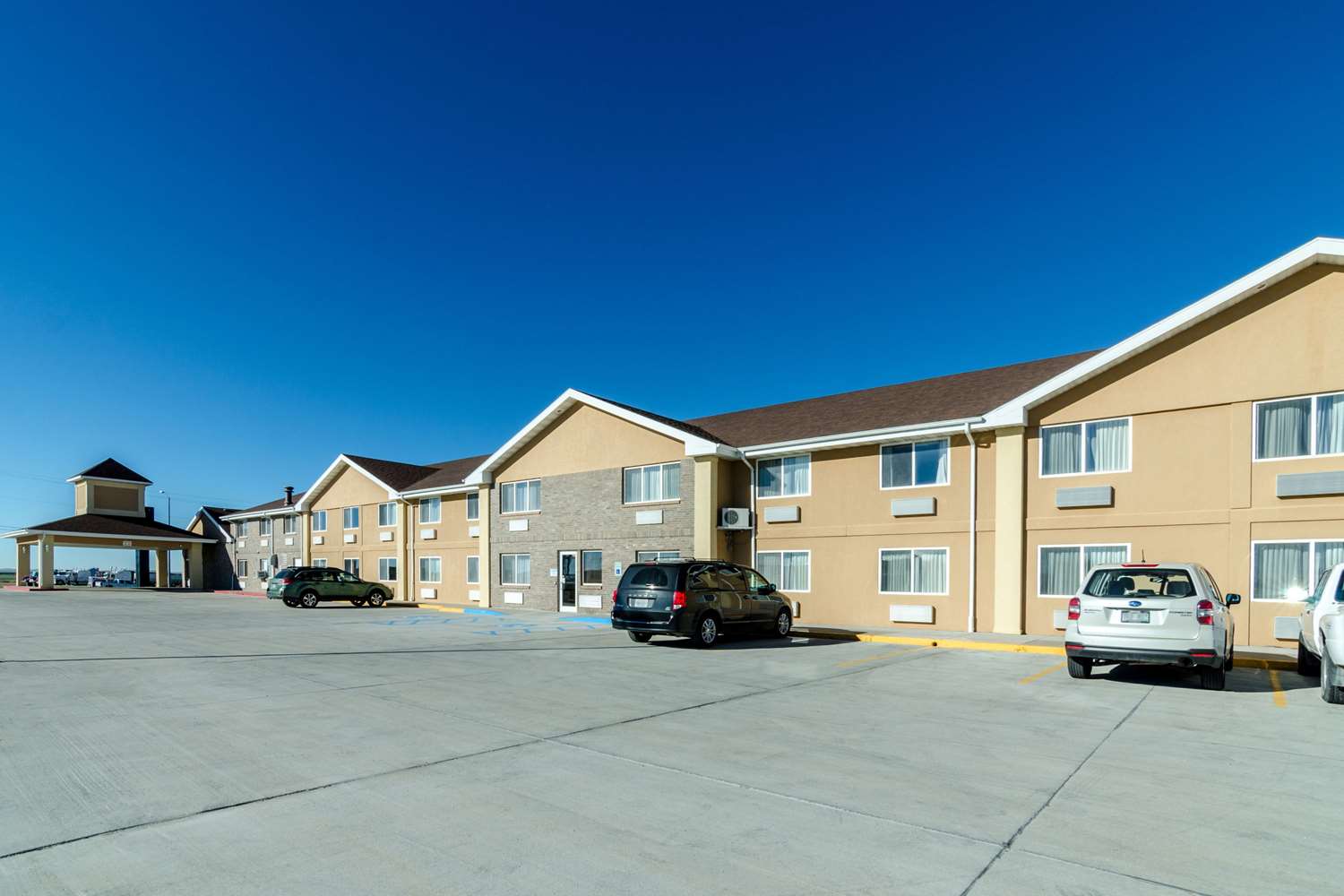 Quality Inn Alliance NE 13/17
