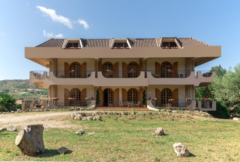 Villa Diana 3/50