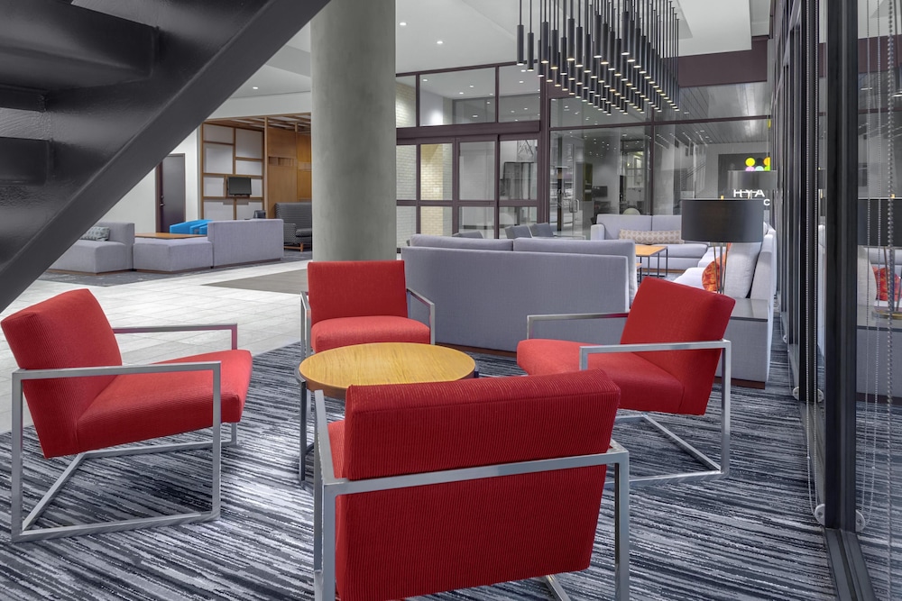 Hyatt Place Athens Downtown 32/62