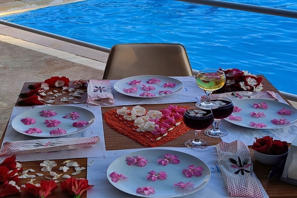 Club Wasa Holiday Village 18/50