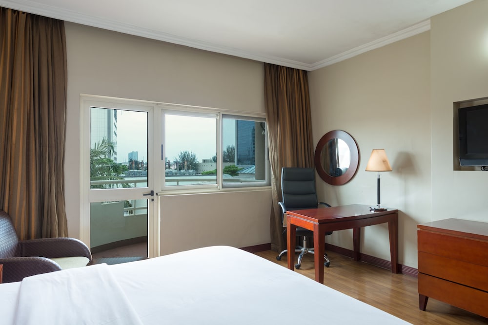 Park Inn By Radisson Serviced Apartments Lagos Victoria Island 35/70