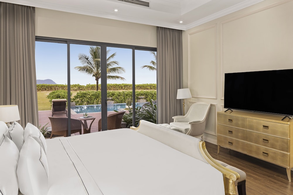 Melia Vinpearl Cua Hoi Affiliated by Melia 20/61