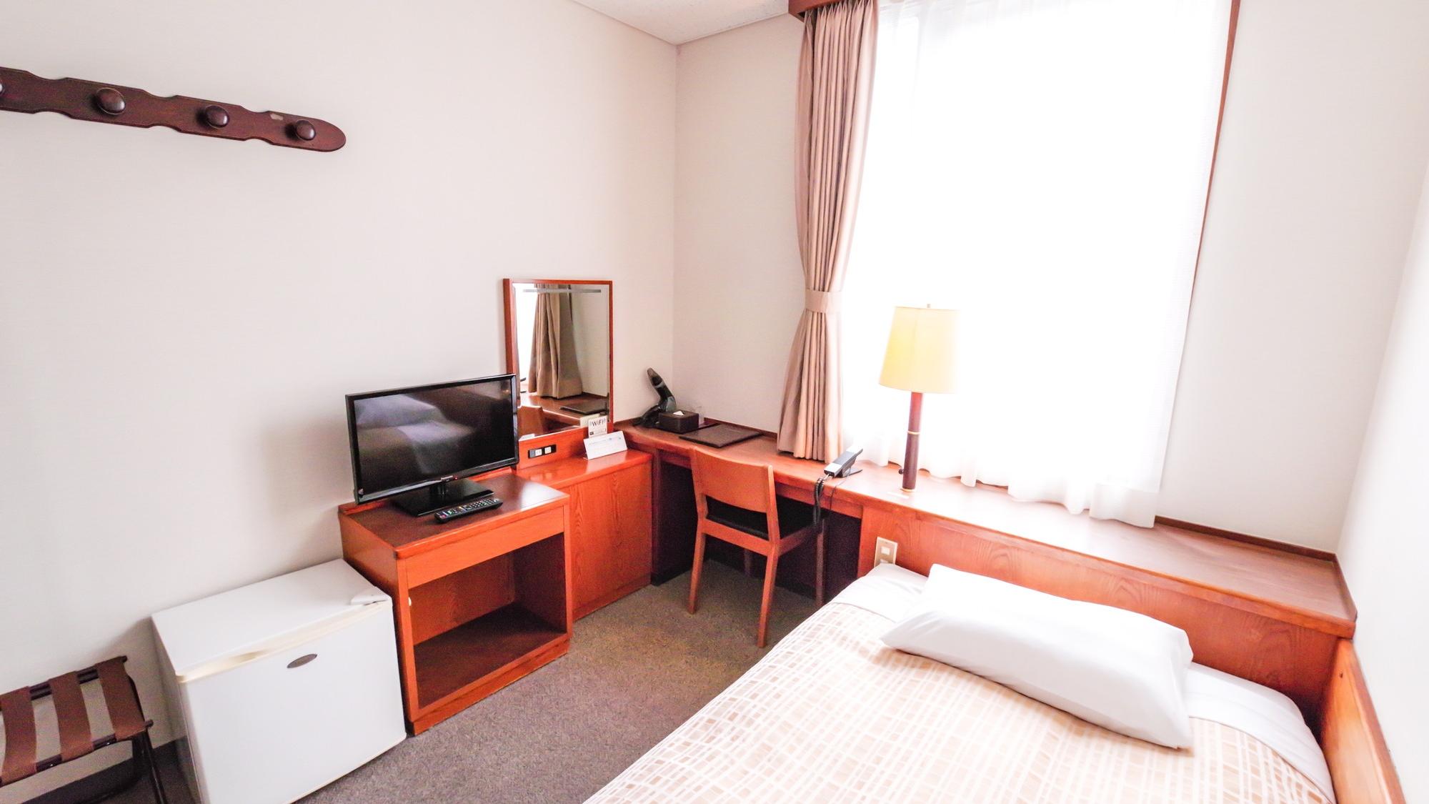 Room, Single, Semi Double Bed, Smoking