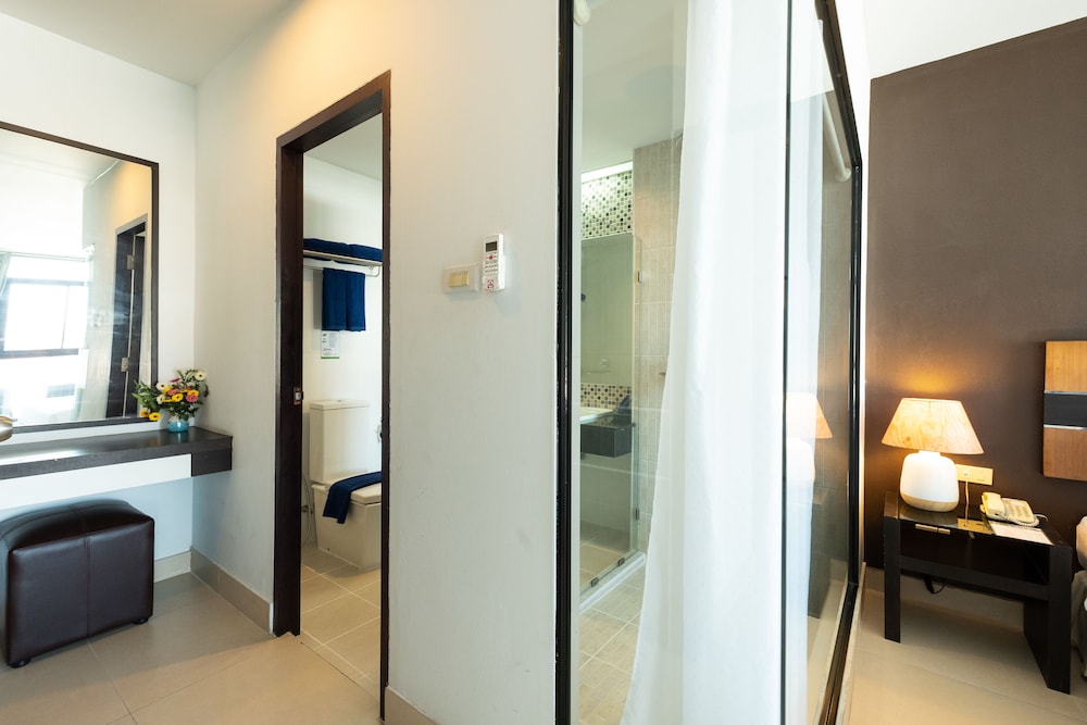 Vogue Hotel Pattaya 63/63