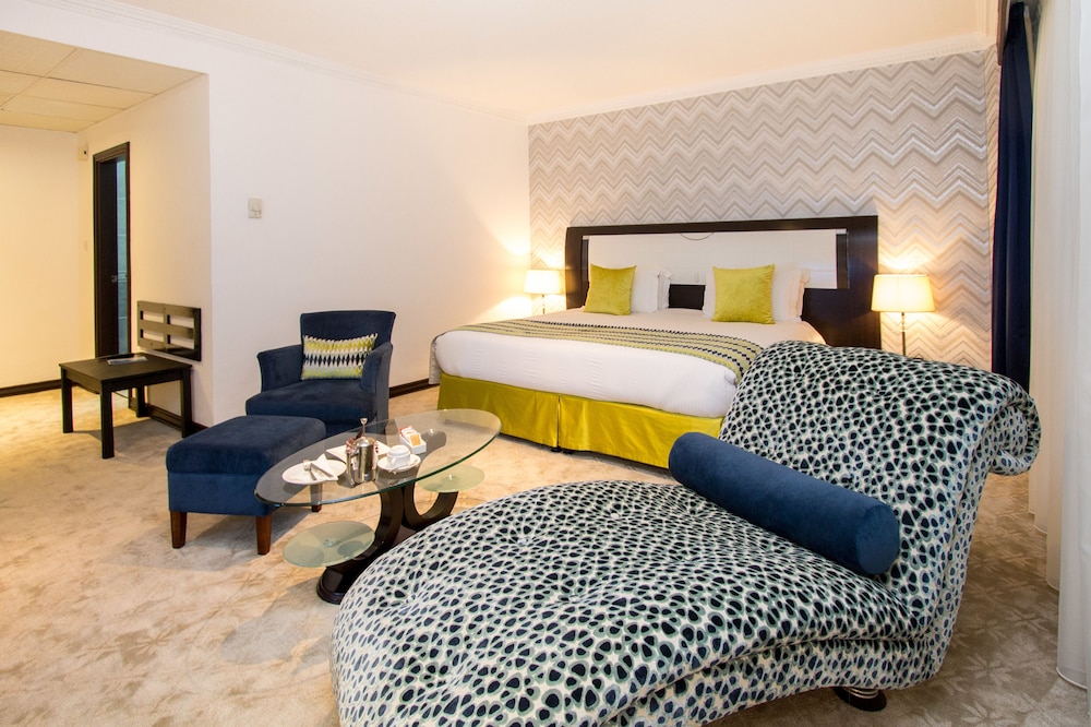 Executive, Double Bed, Skyline View