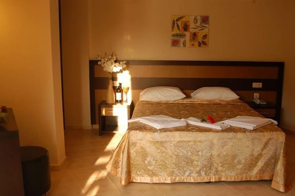 Standard, Double Bed