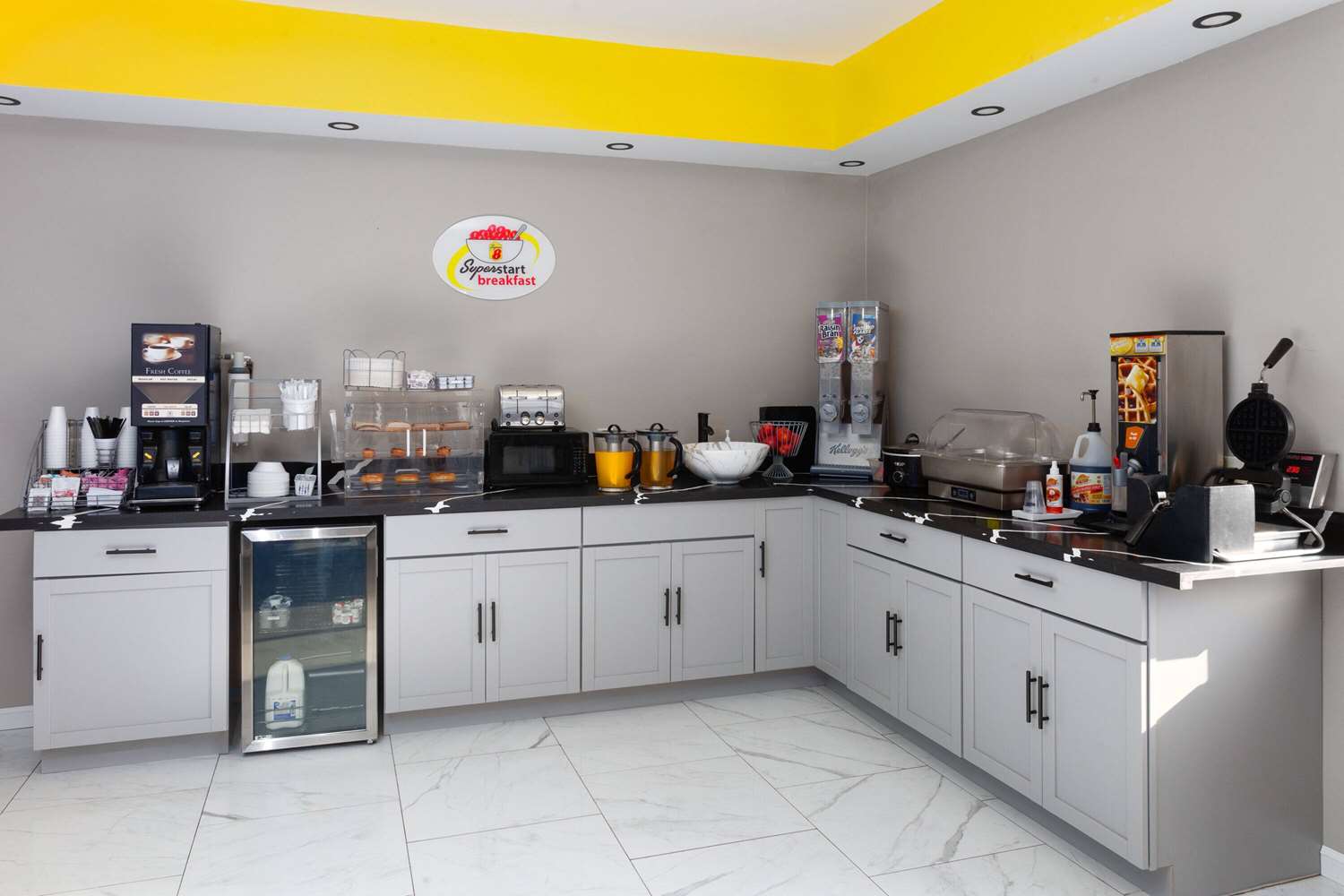Super 8 by Wyndham Olney 13/18