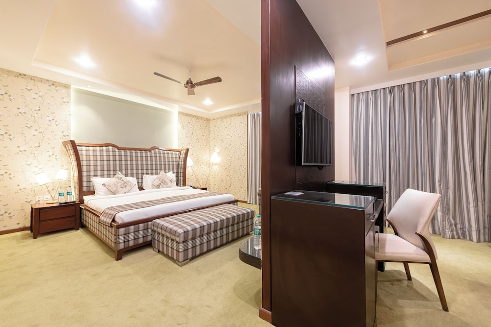 Grand Xenia Ajmer 10/35