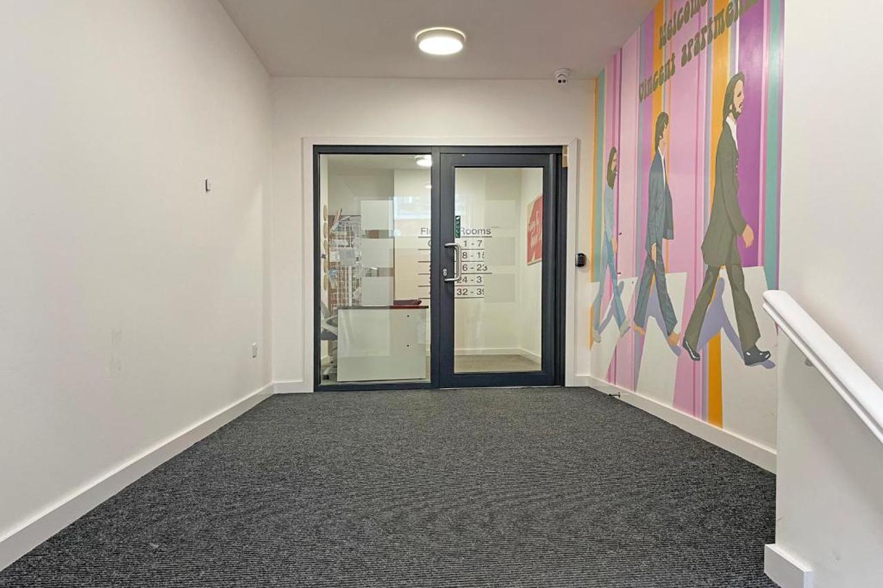 Room at 8 STANLEY STREET, LIVERPOOL