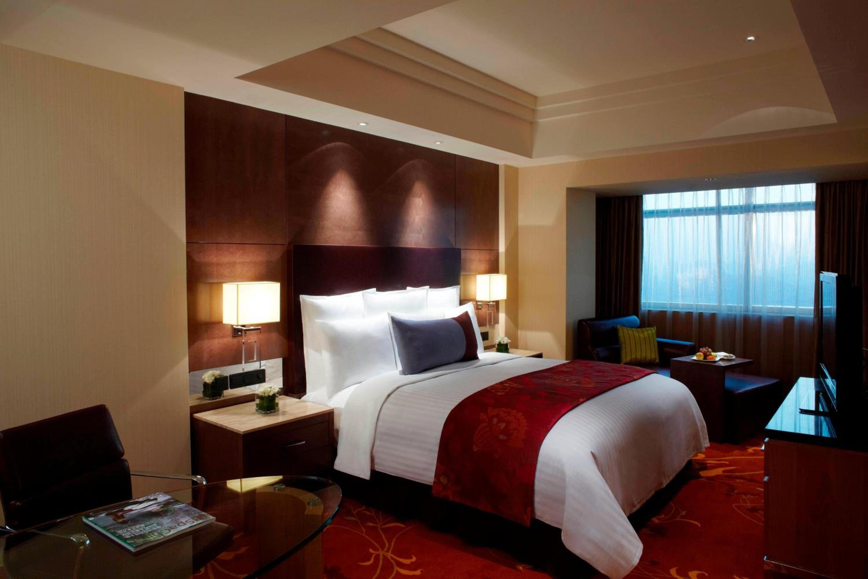 غرفة ديلوكس بسرير كينج، Marriott Suzhou 2/7
