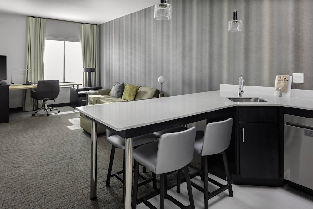Residence Inn Phoenix Mesa East 33/34