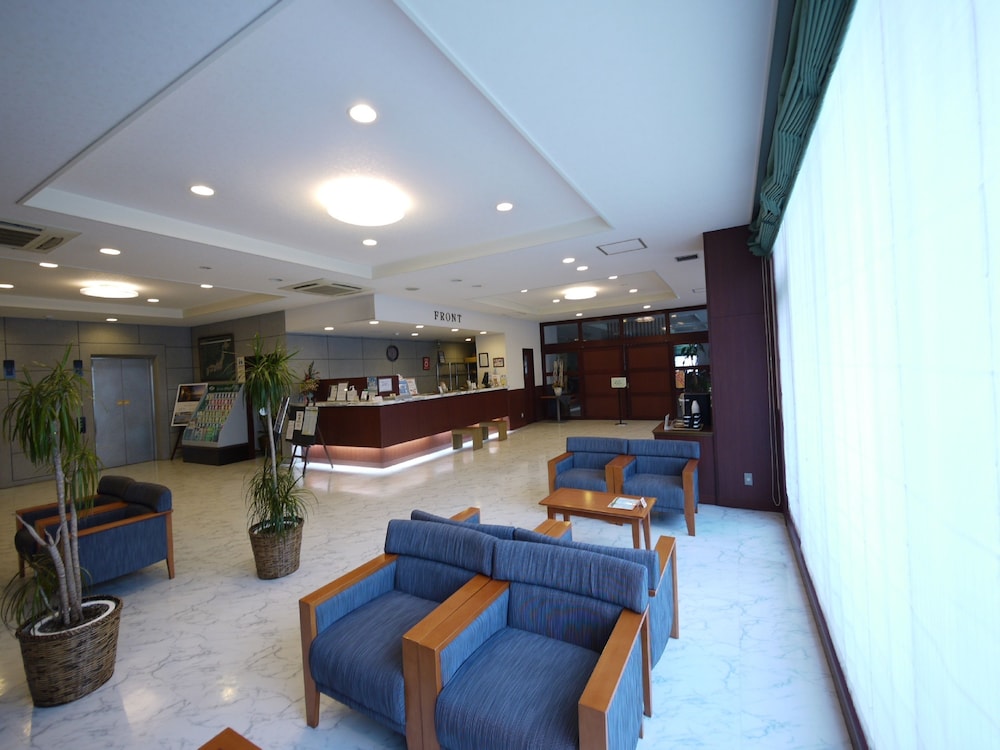 Hotel Route-Inn Niihama 5/63