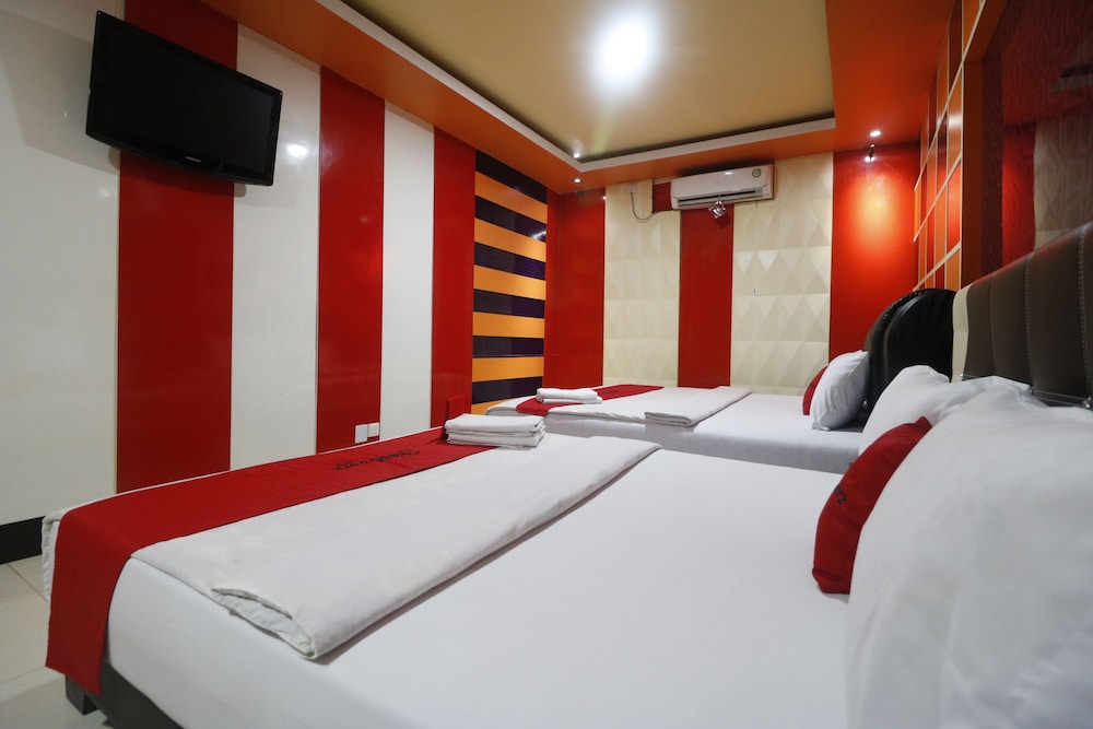Reddoorz Plus Near Dc Mall Batam 10/39