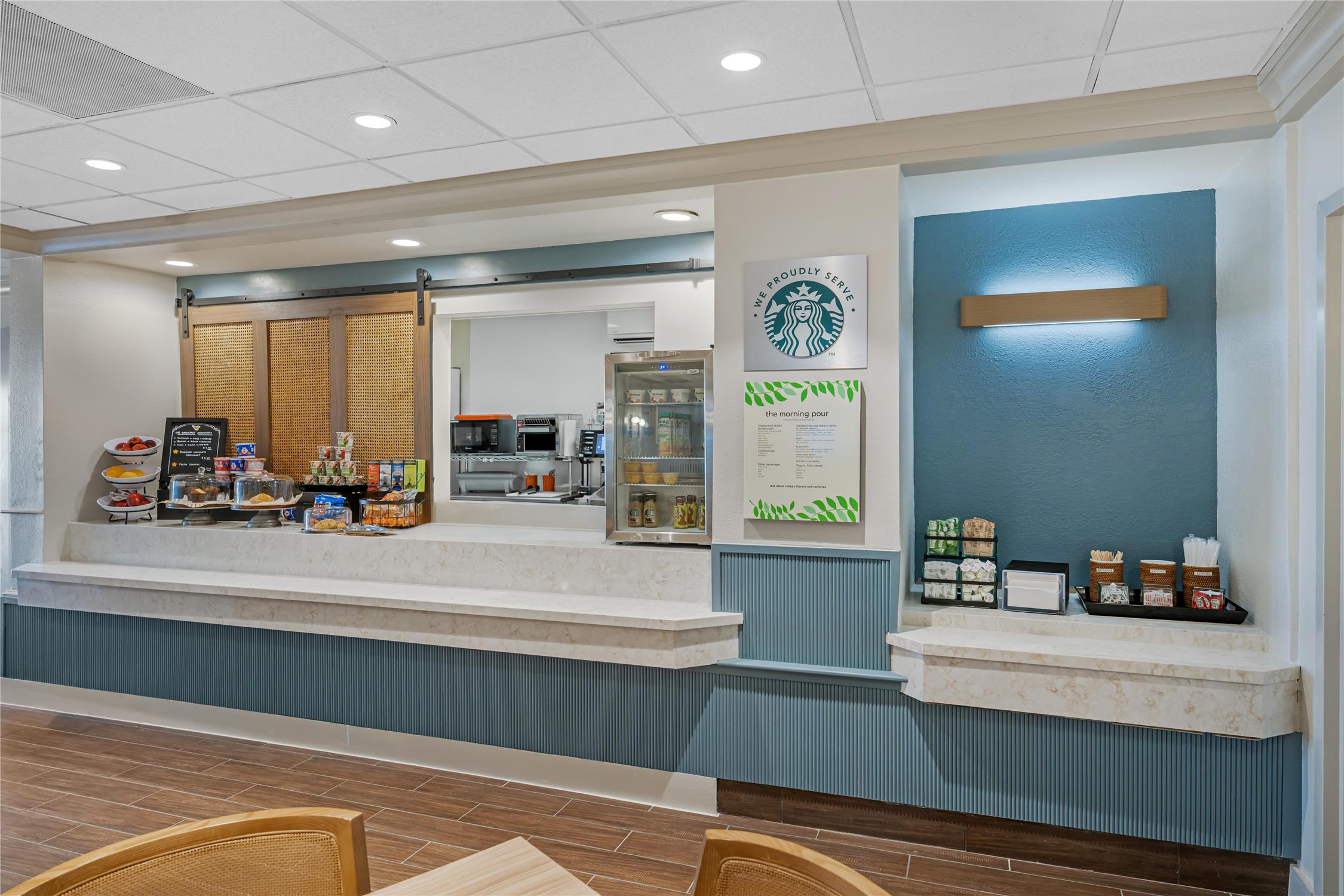 Sonesta ES Suites Orlando Lake Buena Vista 57/78