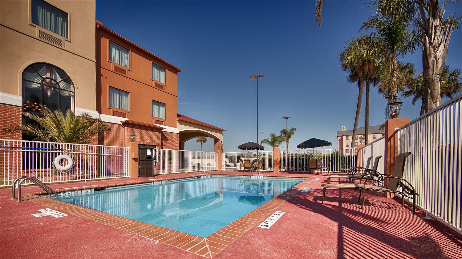 Best Western Orange Inn and Suites 10/10