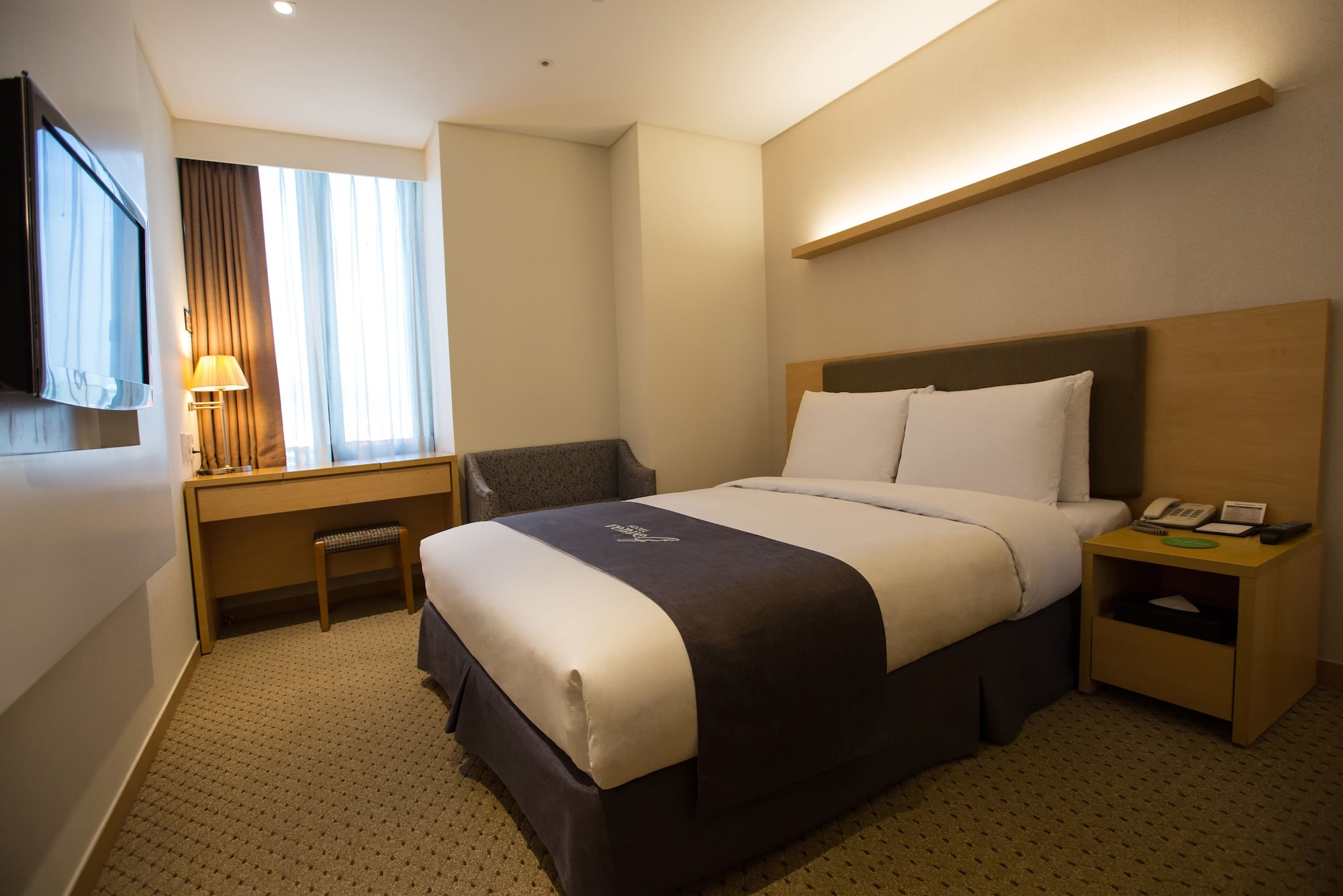 SUPERIOR, DOUBLE BED