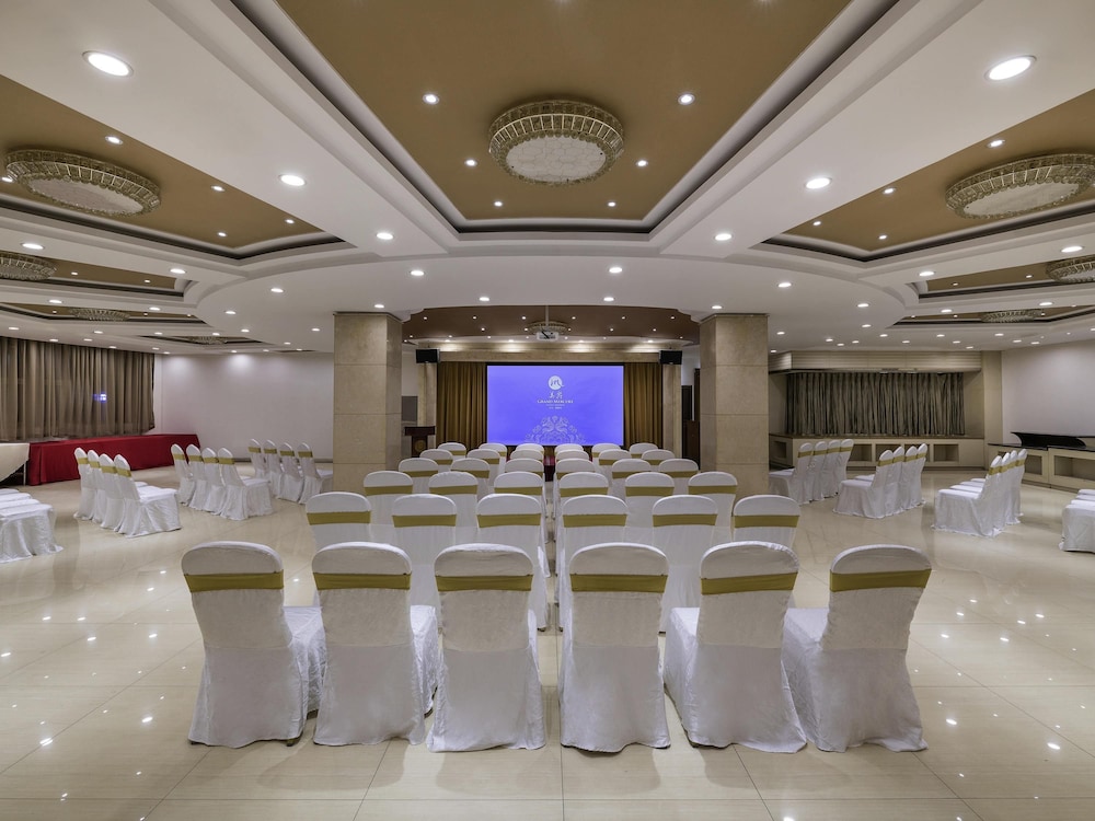 Grand Mercure Wuhan Qiaokou 38/50