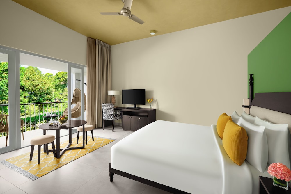 Aurika, Coorg - Luxury by Lemon Tree Hotels 12/45